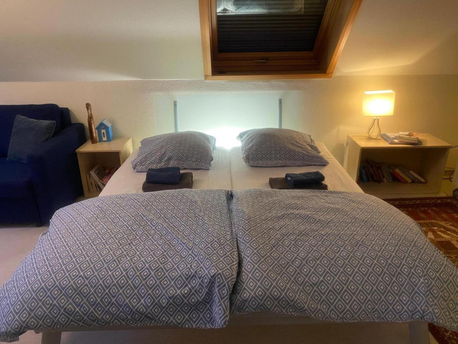 Gartenblick-Oase: Obergeschosswohnung In Hamburg-Harburg Buitenkant foto